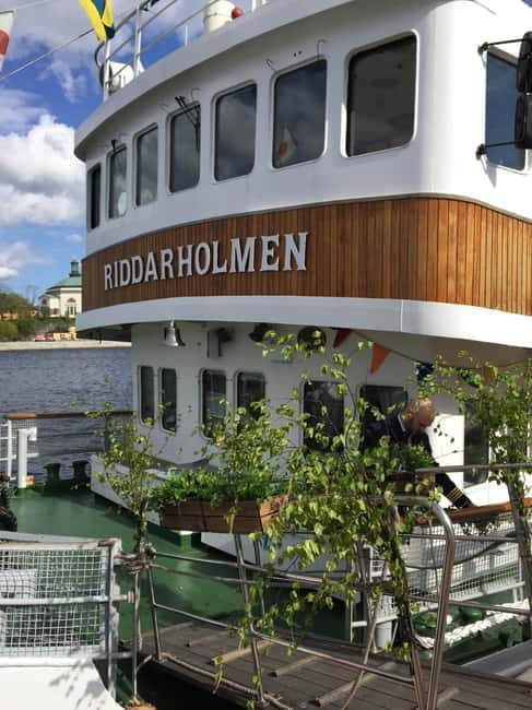 Stockholm: Midsummer Archipelago Boat Tour Live Guide DE/EN - Price & Logistics: What It Means for You