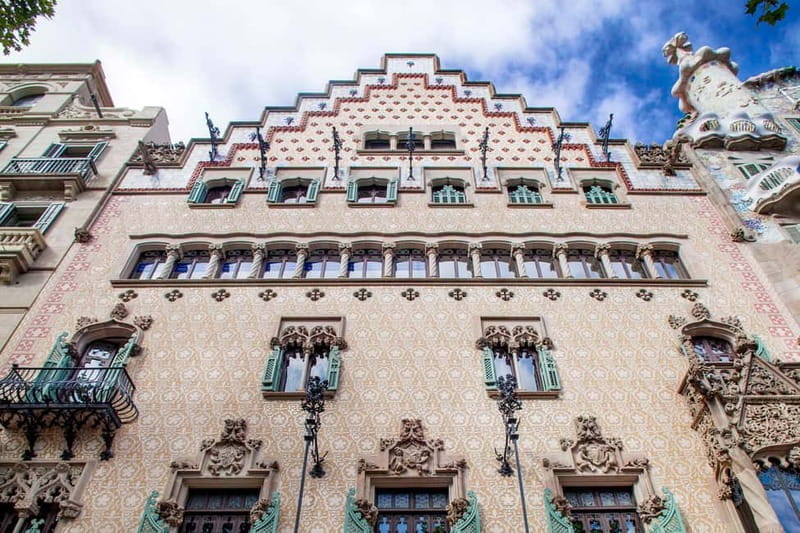 Summer Afternoons: Casa Amatller - The Unique Photography Studio Experience