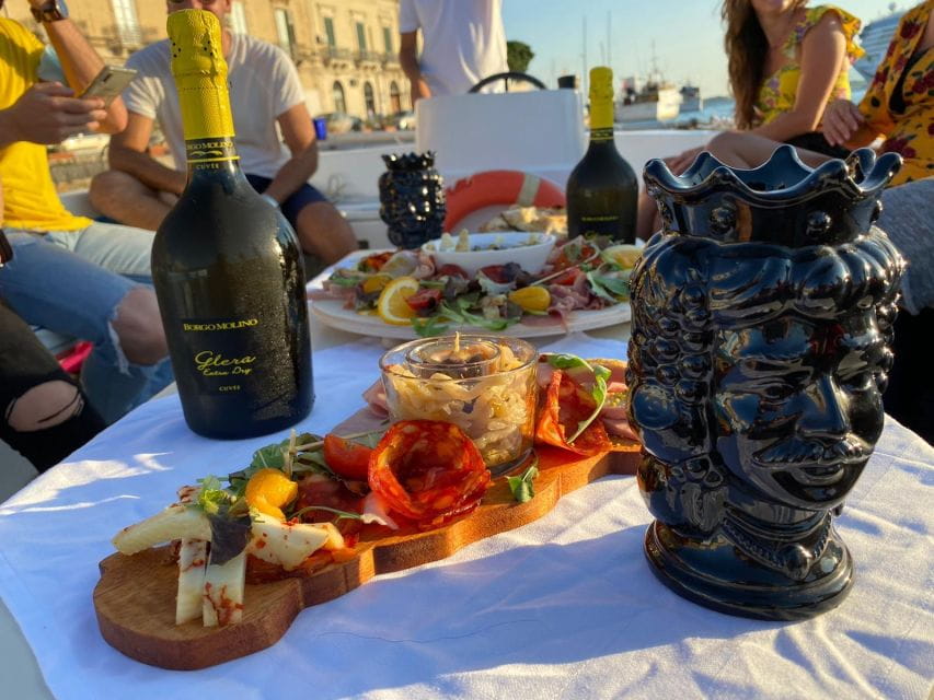 Syracuse: Boat tour with aperitif - Navigating the Itinerary: What You’ll See and Do