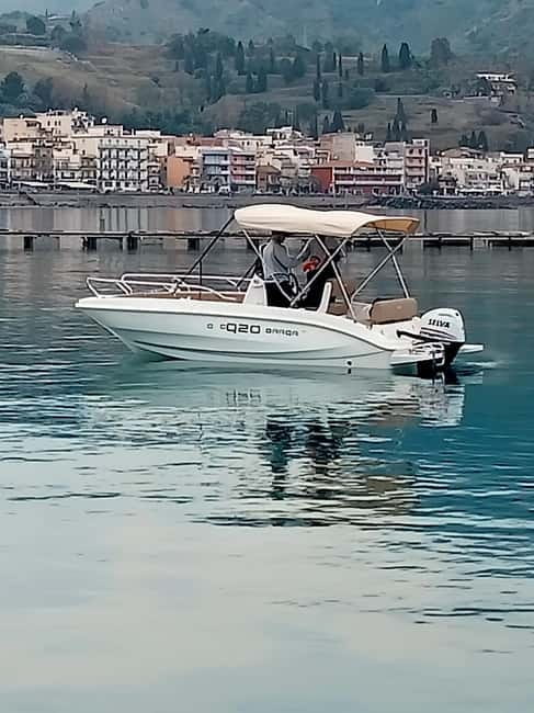 Taormina: Motorboat rental without license isolabella - Price and Logistics: Is It Good Value?