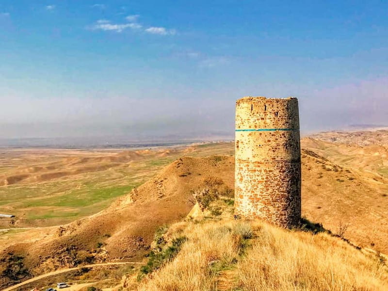 Tbilisi: David Gareji & Real Rainbow Mountains 4WD + Hike - Exploring the Rainbow Mountains and Mravaltskaro Lake