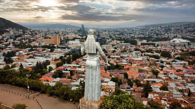 Tbilisi: Old and New City Guided Tour with 2 Cable Car Rides - Old Tbilisi: Walking Through Time