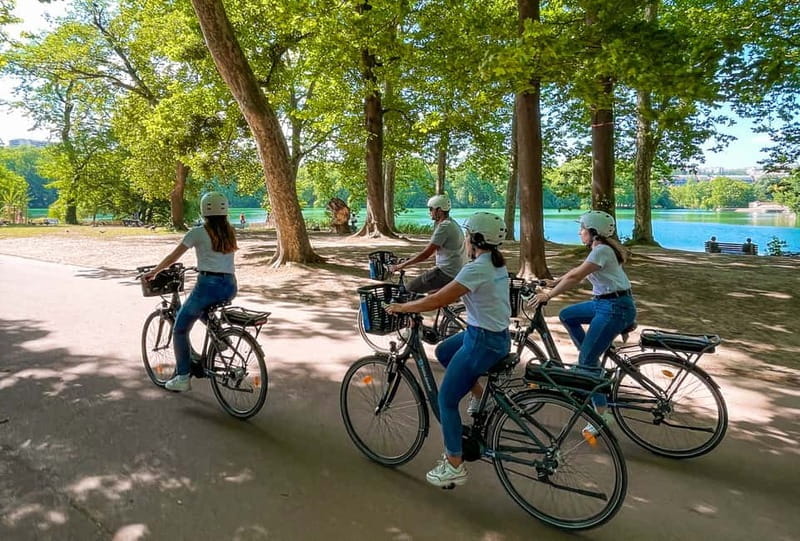 The Grand ebike Tour of Lyon - Exploring Tête dOr Park: A Green Escape
