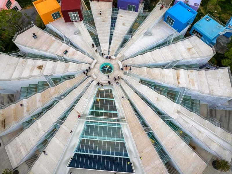 Tirana Bike Tour with Local Guide in English or Czech - Discovering Tirana’s Heart and Soul by Bike