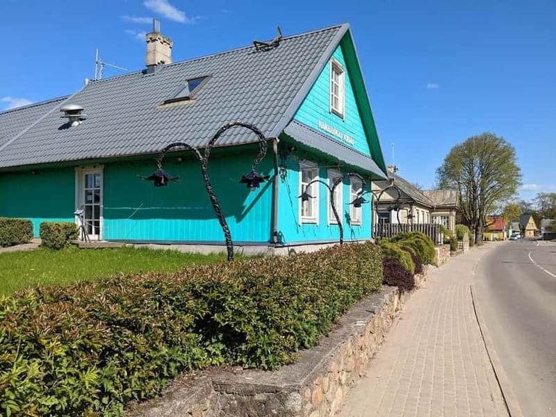 Trakai: Traditional Restaurant Set Menu with Castle view - Who Will Love This Experience?