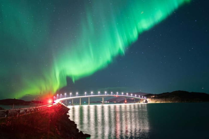 Tromsø: Northern Lights Hunt with Professional Photographer in Spanish - The Itinerary: An Authentic Arctic Adventure