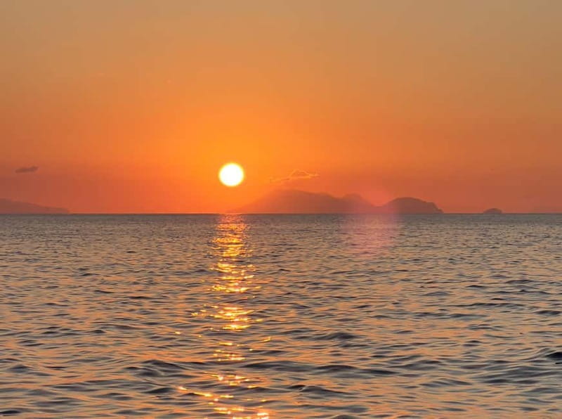 Tropea: Exclusive Sunset Tour with Rich Aperitif; Wonderful! - An Itinerary Crafted for Both Adventure and Relaxation