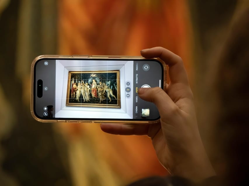Uffizi Gallery Skip-the-Line Entry with Audio Guide - The value of a mobile audio guide
