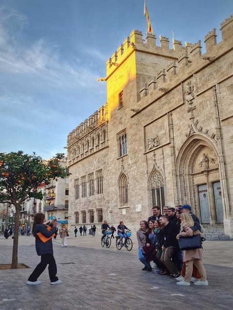 Valencia Treasure Hunt: Uncover the City's Secrets - The Challenges and Puzzles: What to Expect