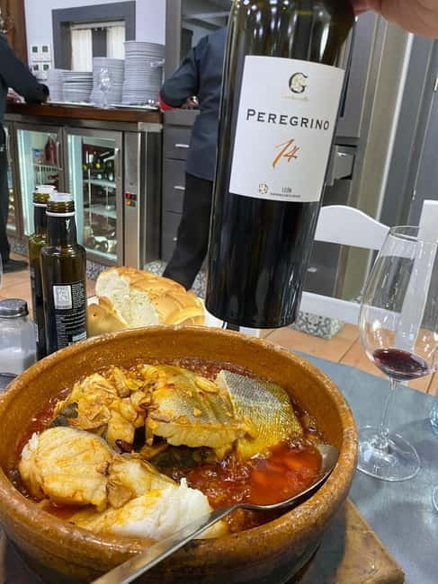 VALLADOLID - the city of the KINGS with a sommelier. Art and wine. - Transportation and Logistics