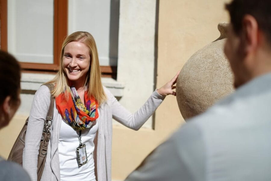 Vatican Museums: Sistine Chapel, St. Peter's and Hidden Gems - Exploring the Hidden Gems: The Pinacoteca Vaticana