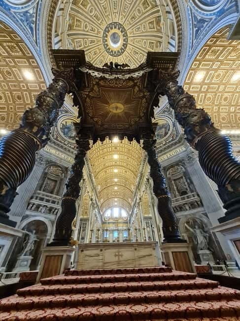 Vatican: St. Peter's Basilica Priority Ticket and AudioGuide - The Highlights Inside the Basilica