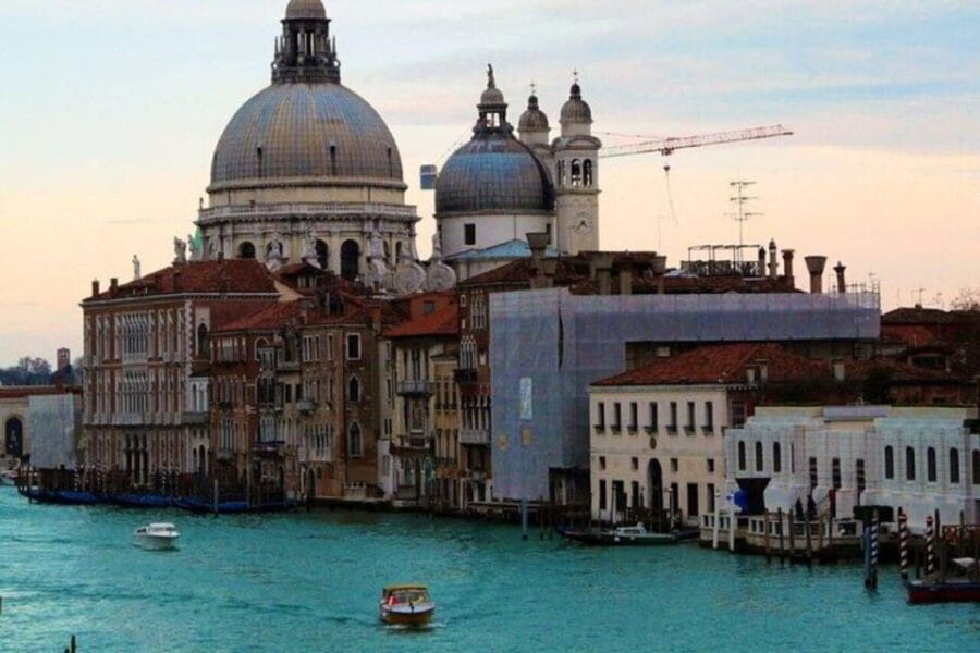 Venice: Dorsoduro Guided Walking Tour - Key points / Takeaways