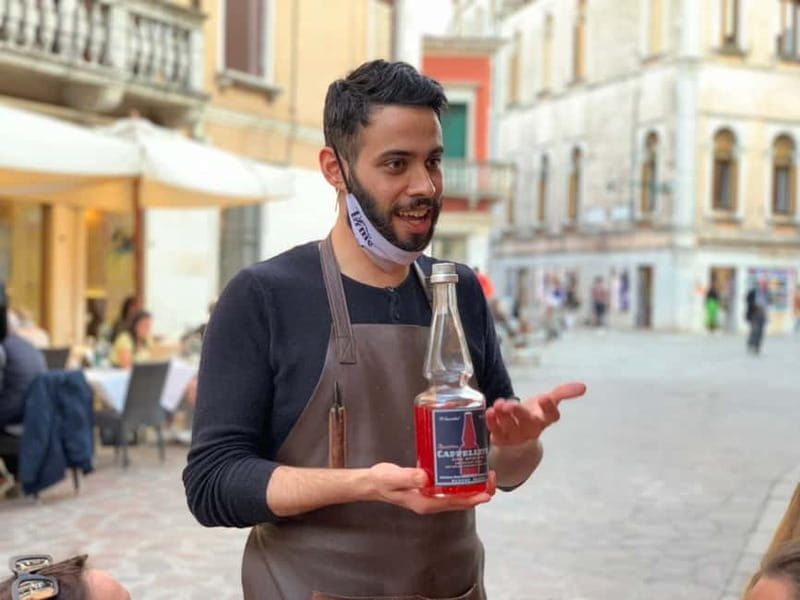 Venice: Spritz Walking Tour with 4 Spritzes and Local Tapas - Venice: Spritz Walking Tour with 4 Spritzes and Local Tapas – An In-Depth Look