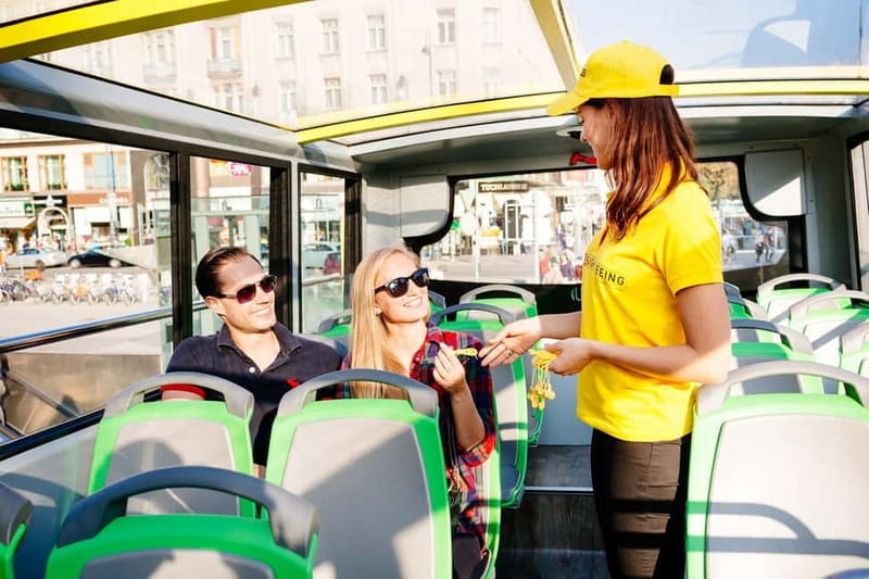 Vienna FLEXI Pass Bestseller: Best of Vienna - Navigating Around with the HOP ON HOP OFF Buses