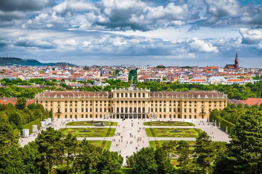 Vienna: Schönbrunn Palace and its enchanting gardens - guided tour - Who Is This Tour Best For?