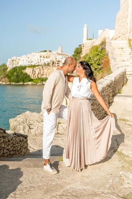 Vieste: a couple's photo tour at sunrise among romantic alleys and the sea. - What It Means for You: A Value-Driven Experience