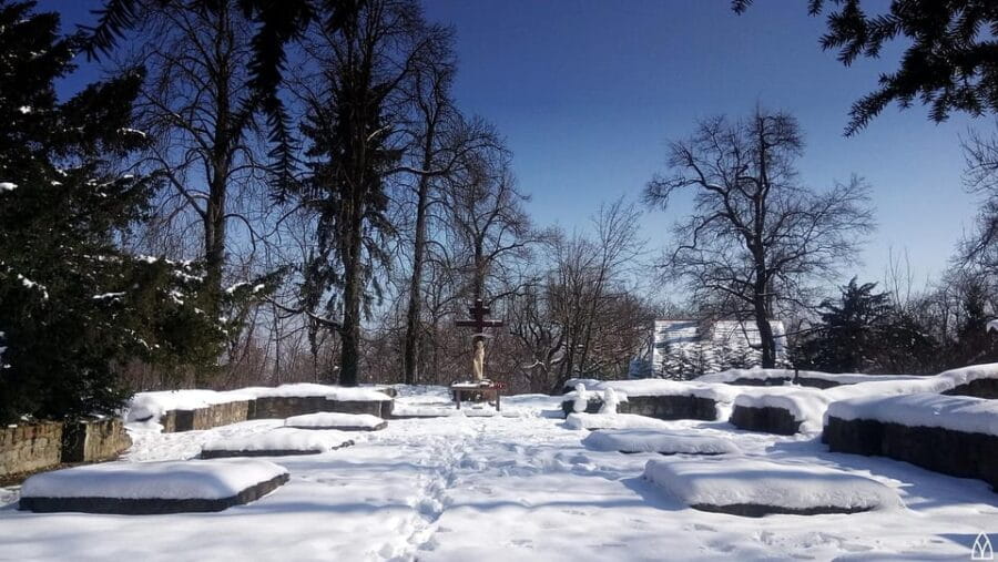 Walk to recent and aged spiritual sanctuaries near Budapest - The Itinerary Breakdown in Detail