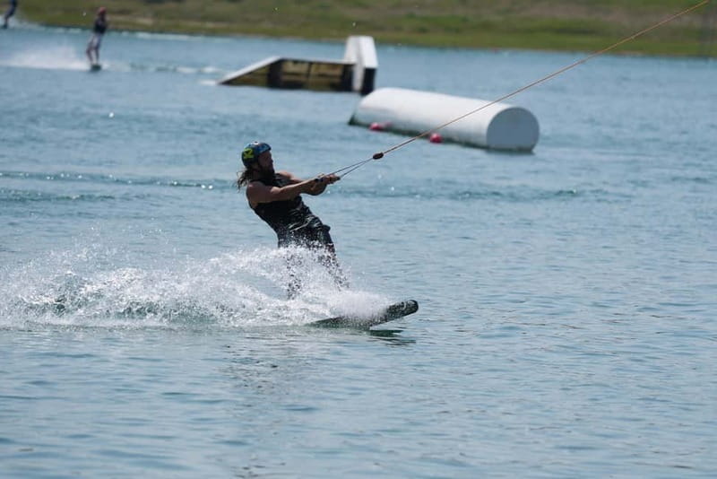 Water sports in Bratislava - Wakeboarding/Waterski/Kneeboard - Who Will Love This?