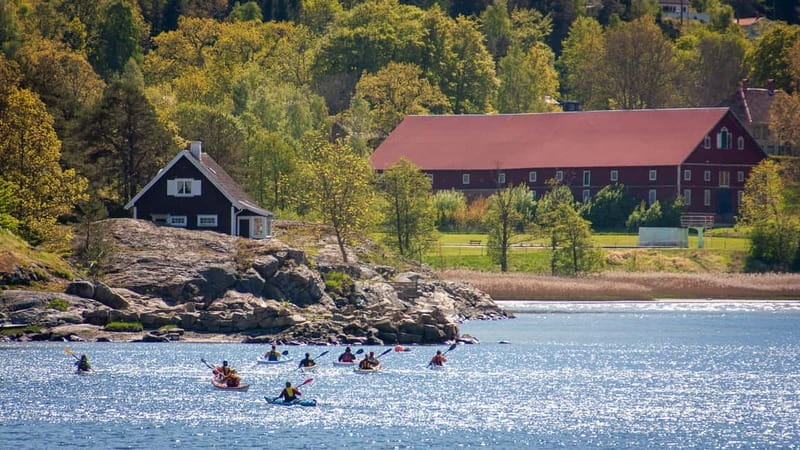 West Sweden: Calm - Basic Kayak Course - The Scenic Water Environment