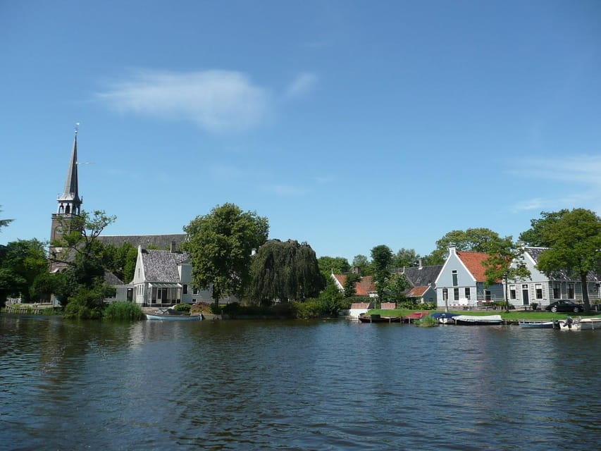 Whisperboat rental in beautiful area close to Amsterdam - Price and Logistics: Good Value for a Personal Day Out