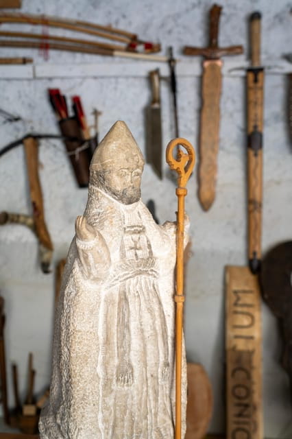 Workshop with the Master Stonemason of San Donato - Exploring the Craft: What You Can Expect