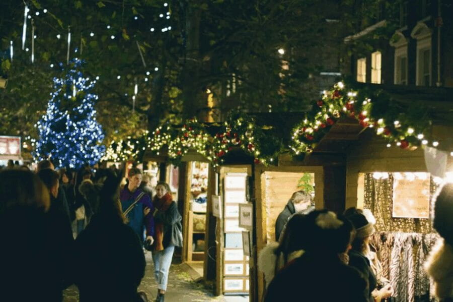 York: Christmas Market and City Highlights Walking Tour - Who Will Love This Tour?