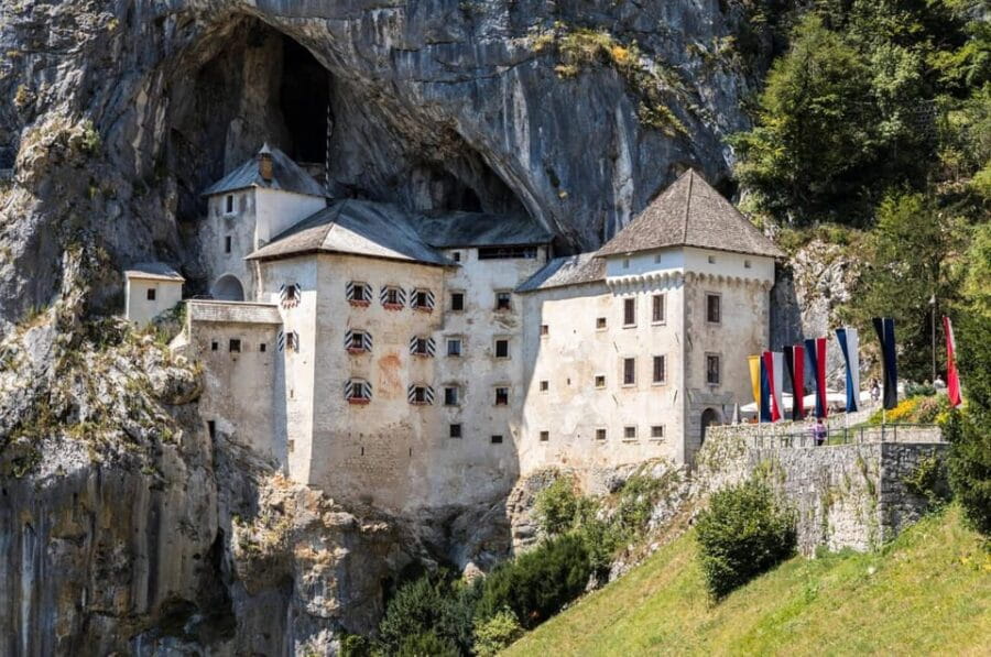 Zagreb: Private Ljubljana, Postojna Cave & Castle Day Trip - Predjama Castle: Medieval Drama in the Rocks